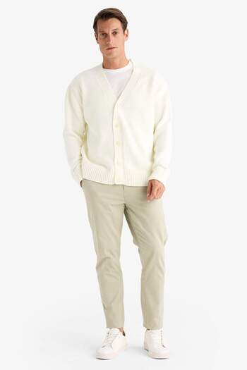 DeFacto Relax Fit V-Neck Buttoned Knitwear Cardigan E5343Ax24Wn