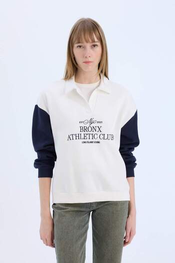 DeFacto Übergroßes, breites, bedrucktes, dickes Sweatshirt mit Polokragen E1852AX24WN
