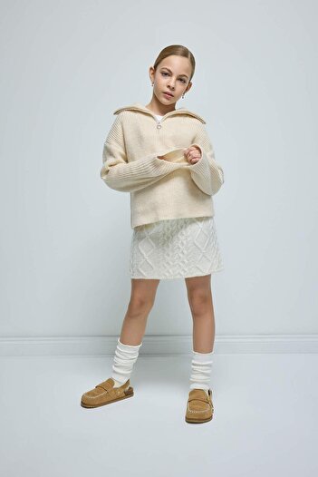 DeFacto Girl's Zippered Stand Collar Knitwear Sweater A6015A824Wn