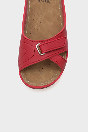 Capone Outfitters Karen Z0777 Women's Comfort Anatomic Slippers