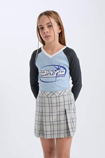 DeFacto Tricou cu mânecă lungă pentru fete, slim fit, cu decolteu în V, imprimat, cu nervuri D6991A824WN