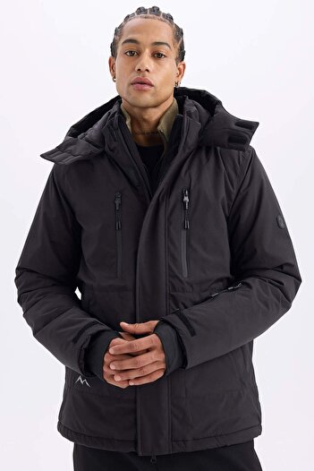 DeFacto Warm Water Repellent Windproof Ski Coat - Ultra Protected with Hood and Lining
