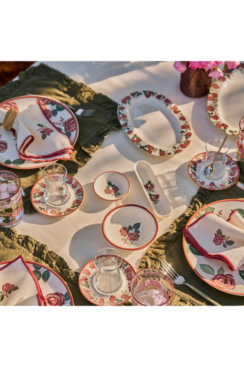 Bella Maison Rose Porcelain 26 Piece Breakfast Set for 6 People