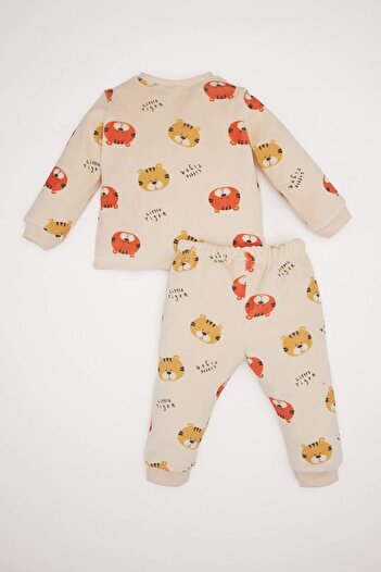 DeFacto Erkek Bebek Pijama Takımı Desenli Kadife Uzun Kollu Üst Uzun Alt D7146A524WN