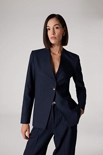 DeFacto Sorbe x Regular Fit V Yaka Düğmeli Blazer Ceket D9869AX24AU