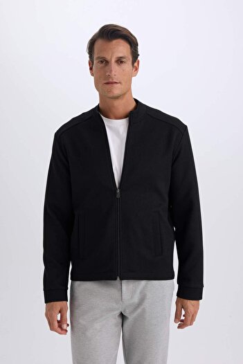 DeFacto Slim Fit Dar Kesim Bomber Kolej Yaka Fermuarlı Mevsimlik Cepli Mont D9716AX24AU
