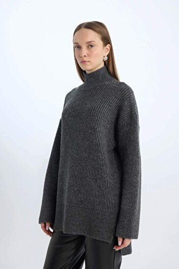 DeFacto Regular Fit Balıkçı Yaka Basic Düz Triko Kazak Tunik B6376AX24WN