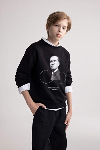 DeFacto Erkek Çocuk Bisiklet Yaka Atatürk Baskılı Sweatshirt D8201A824WN