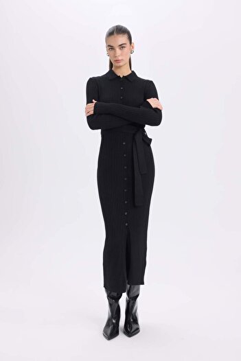 DeFacto Fitted Vücudu Saran Gömlek Yaka Basic Düz Uzun Kollu Midi Triko Elbise D8595AX24WN