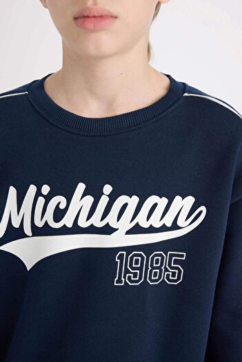 DeFacto Erkek Çocuk Lacivert Oversize Geniş Kalıp Bisiklet Yaka Baskılı Sweatshirt C9809A824WN
