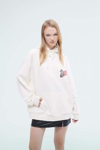 DeFacto Beetlejuice Printed Oversize φούτερ με κουκούλα - Χοντρό D7984ax24wn