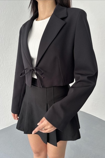 Safgiyim44 Tie-Front Crop Jacket Black
