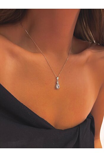 Butik Baguette Stone Steel Necklace