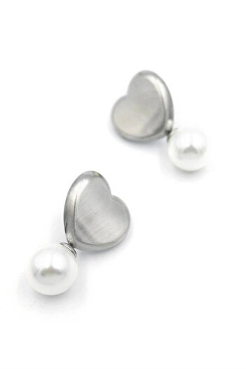 shopwave Pearl Heart Earrings - Silver