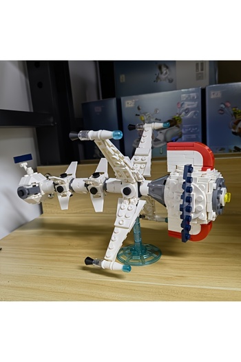 Choice 261PCS MOC Captained Futured Comet L250 Spaceship Building Blocks High-tech Battleship Bricks Model