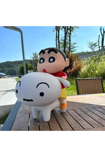 Miniso 8cm Crayon Shin-chan New Crayon Shin-Chan Anime Figure Crayon Shin-Chan Ride Nohara Shiro Action Fig