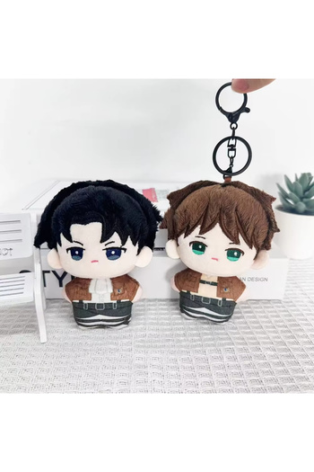Choice Random 1Pcs Anime Attack on Titan Eren Jaeger Levi Ackerman Cosplay Figure Doll Key Chain Plush Stuf