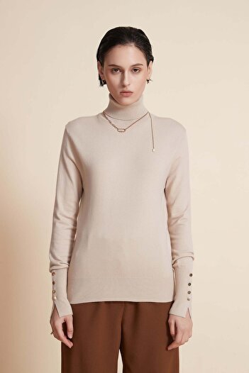 Yola Solid Turtleneck Long-Sleeve Top