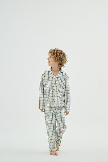 Sevim Boys' Plaid Buttoned Long Sleeve Pajama Set C5T1N98