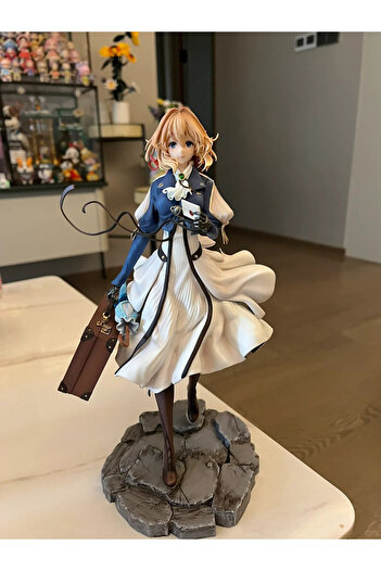 BANDAI 25cm Violet Evergarden 25CM Violet Evergarden Anime Figure Violet Eternal Garden Gk Tide Play Anime