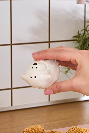 Karaca Sheepy Salt and Pepper Shakers White 8X4.4 cm