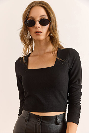 Olalook Women's Black Square Neck Ribbed Crop Blouse Blz-19003117