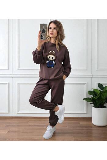 MAXORA SHOP Loose-fitting viscose suit with playful print La Bubu-style
