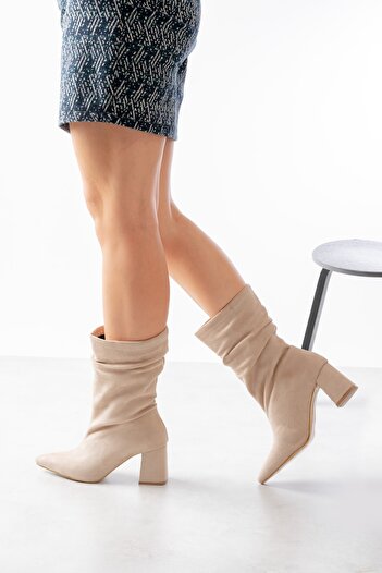 DİVOLYA Madame Beige Suede Gathered Pointed Toe (8 cm Heel Height) Daily Use Boots
