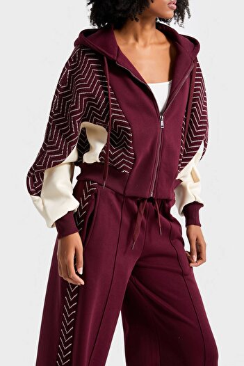 its basic Women's Burgundy Color W5-35 Hooded Sweatshirt Fleece Tracksuit Bottom 2-Piece Combination Fabric Design Set