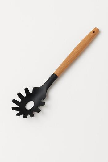 HSDemirci Bamboo Handle Silicone Spaghetti Pasta Serving Spoon Black