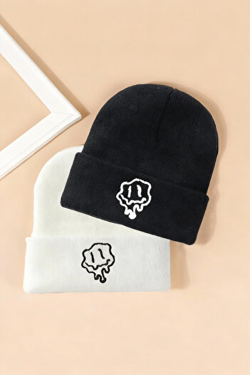 KISCHE Acrylic Face Embroidered Pinterest Black and White Set of 2 Beanies