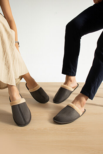 Mode Cool Unisex Comfortable Fluffy Home & Garden Slippers – Warm Lined