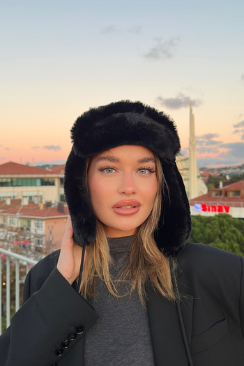 Mavelle Women's Black Pom-Pom Pilot Hat |   Faux Fur Winter Women's Hat