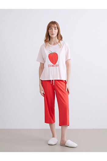 LC Waikiki Lcw Dream Strawberry Printed Women's Capri Pajama Set