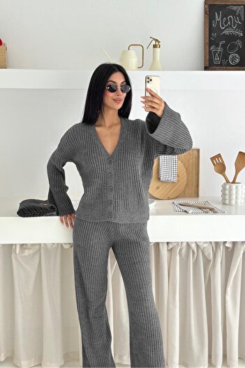 Noi Belis Oversize V-Neck Buttoned Knitwear Bottom-Top Set Aw25Au0007