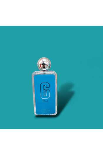 lattafa 6 AM Dive is a men's fragrance inspired by the freshness of the sea and the magic of the first morning, with a fresh and energetic scent. It has a long-lasting and high fragrance.