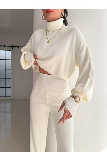 MEECY Turtleneck Finger-Locking Bottom Top Knitwear Suit