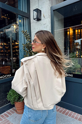 Sue Store Stone Color Pleated Detailed Lined Jacket
