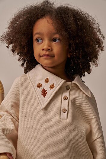 Oh La La Koala For Little Ones Autumn Leaf Embroidered Children's Knitwear Set
