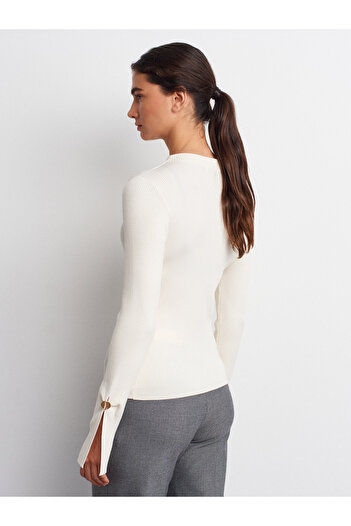 Dilvin 10811 Ribbed Slit Button Detailed Knitwear Sweater-Ecru