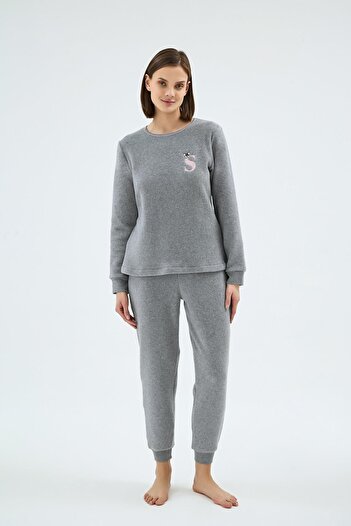 Sevim Women's Long Sleeve Round Neck Embroidery Detailed Jogger Leg Gray Pajama Set C3T9N071