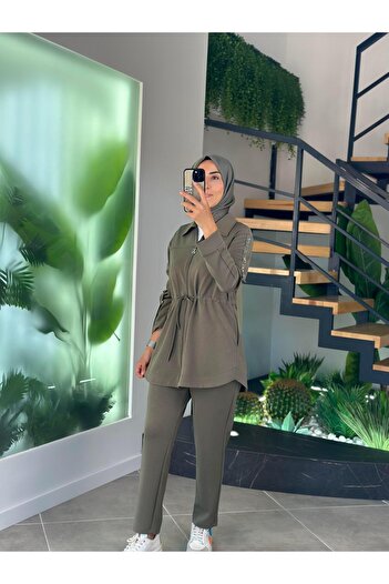 Armine Trend Kolları Şerit Detaylı Pantolonlu Takım 25KT604 Haki
