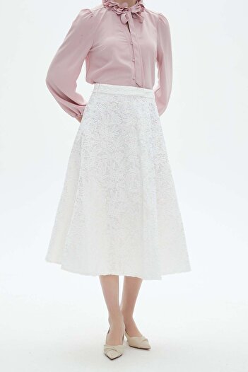 Nichii Floral Midi Skirt with Lace Details
