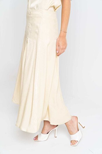 Nichii Solid Ruffled Midi Skirt