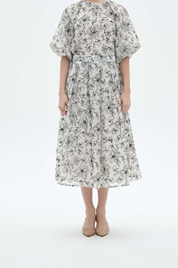 Nichii Embroidered Ruffled Midi Skirt