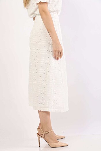 Nichii Embroidered Lace High-Waist Midi Skirt