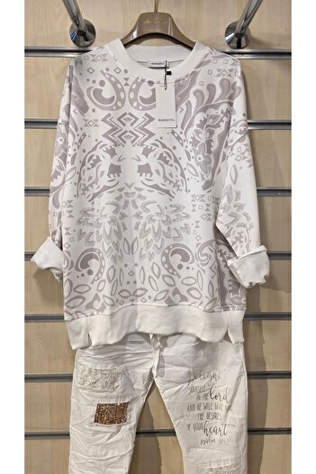 trendbysena Women's Sweatshirt Soft Textured Ethnic Pattern