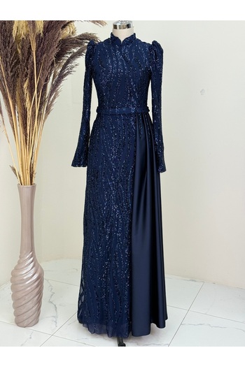 Surikka Eslina Evening Dress with Pendulum Beading