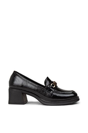 Deery Women's Patent Leather Black Buckle Heeled Shoes