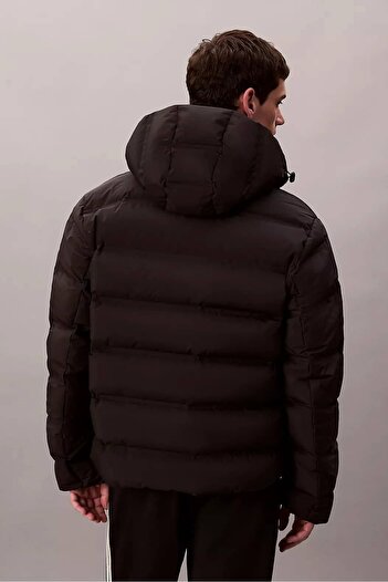 Calvin Klein Erkek Regular Fit Kapüşonlu Kapitoneli Şişme Mont - Siyah